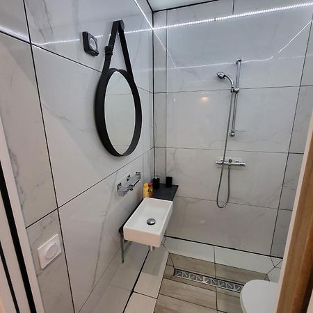 Apartamento Nassima Malesherbes Exterior foto